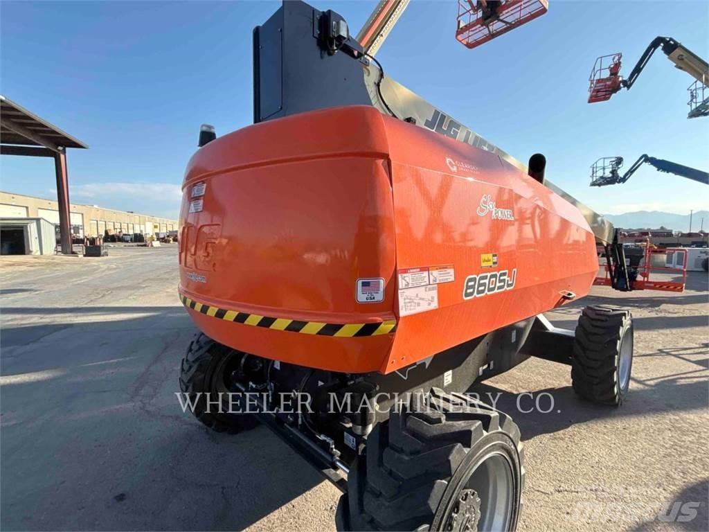 JLG 860SJ SP Kloubové plošiny