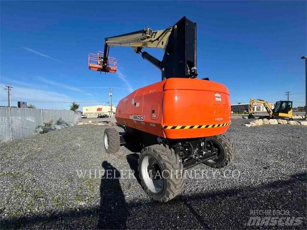 JLG 860SJ SP Kloubové plošiny