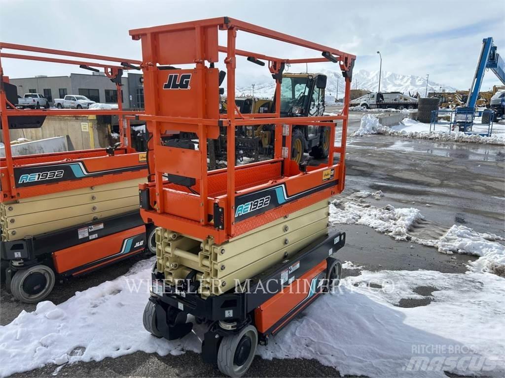 JLG AE1932 Nůžková zvedací plošina