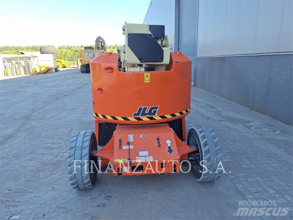 JLG BLANCO Teleskopické manipulátory