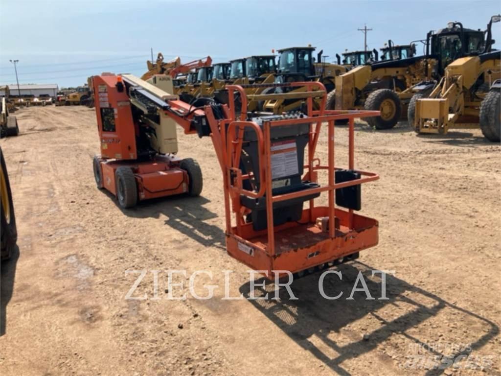 JLG E300AJP Kloubové plošiny
