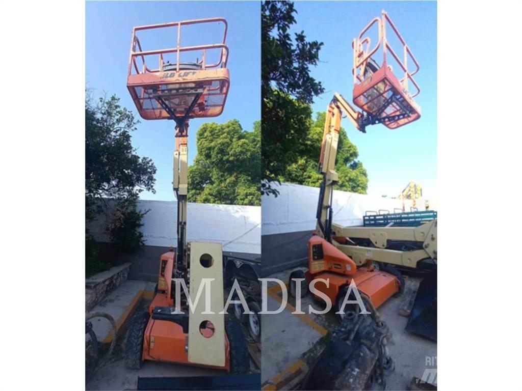 JLG E450AJ Kloubové plošiny
