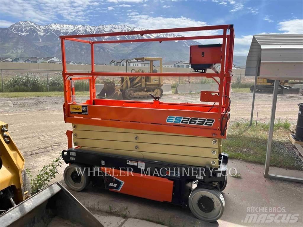 JLG ES2632 Nůžková zvedací plošina