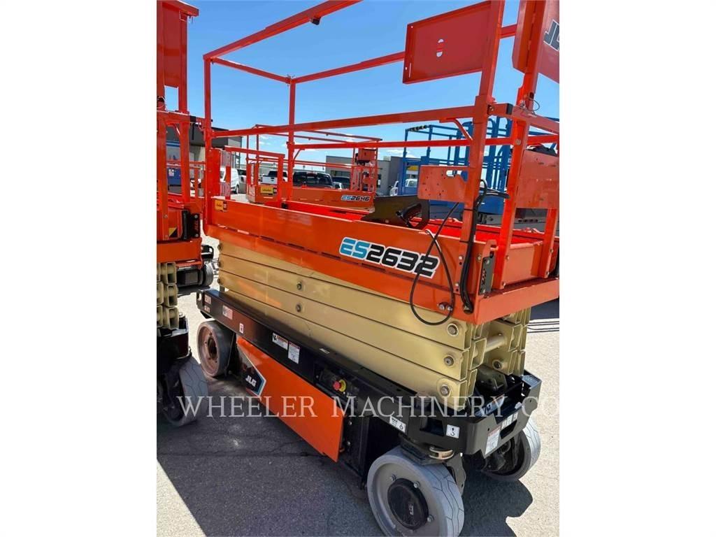 JLG ES2632 Nůžková zvedací plošina