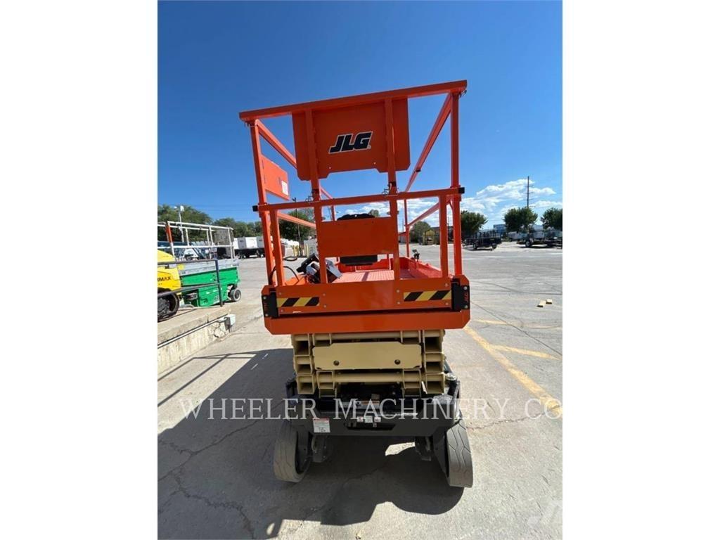 JLG ES2646 Nůžková zvedací plošina
