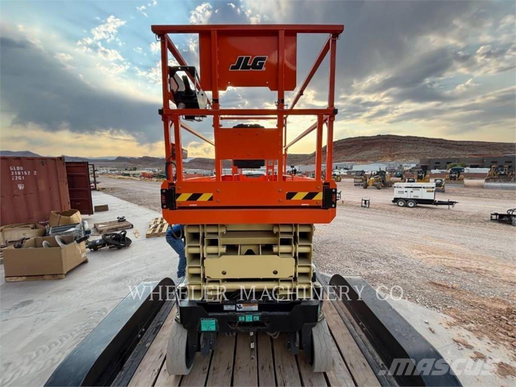 JLG ES3246 Nůžková zvedací plošina