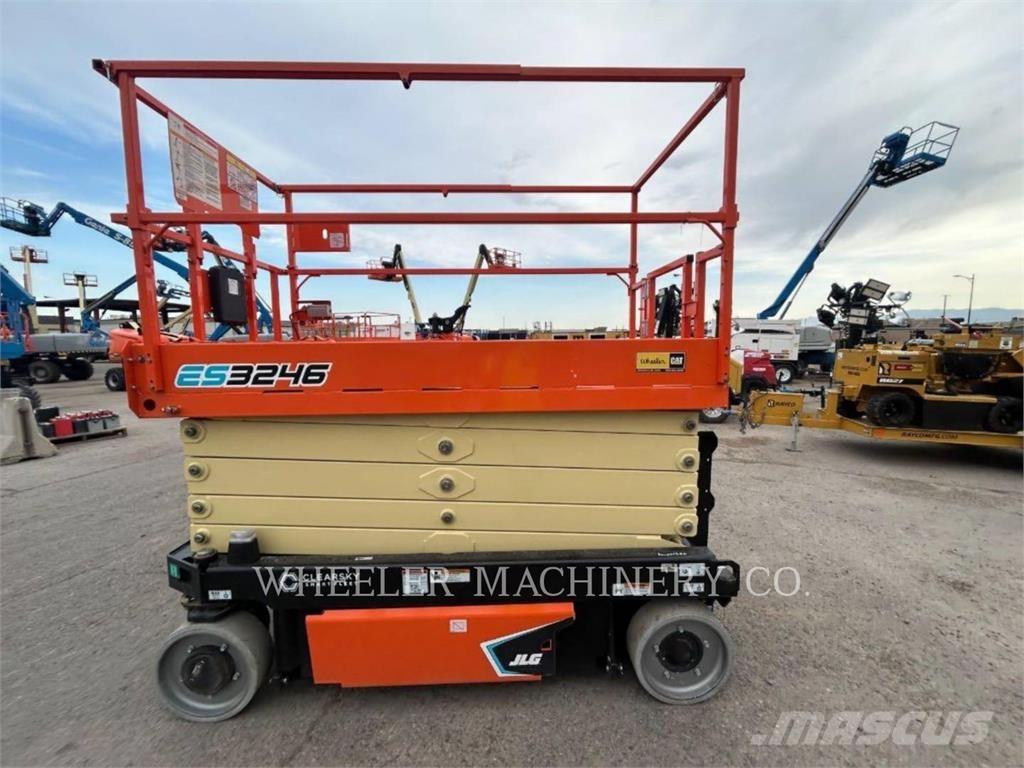 JLG ES3246 Nůžková zvedací plošina