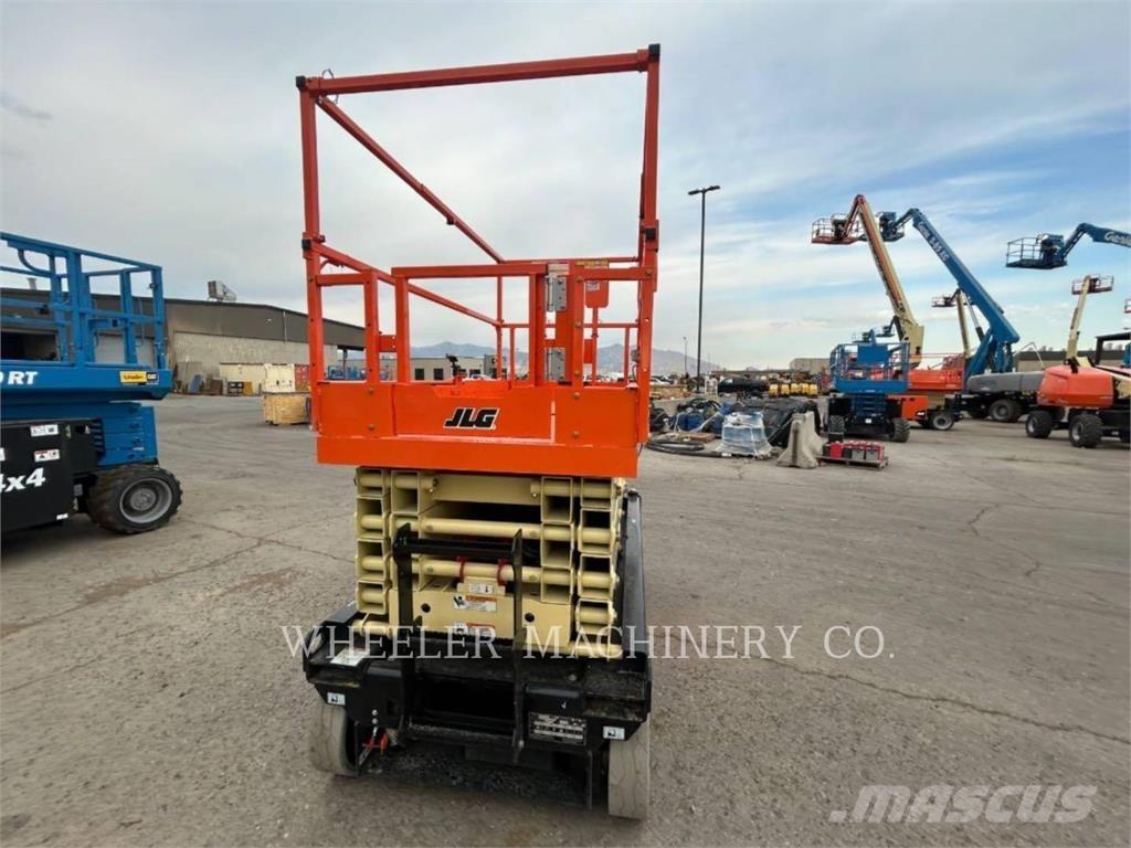 JLG ES3246 Nůžková zvedací plošina