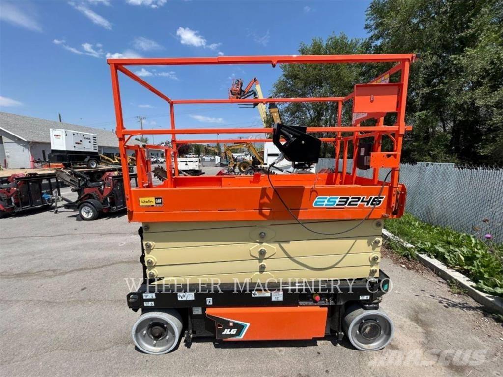 JLG ES3246 Nůžková zvedací plošina