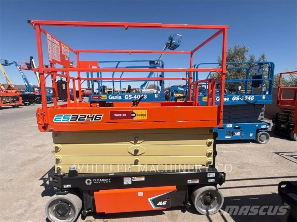 JLG ES3246 Nůžková zvedací plošina
