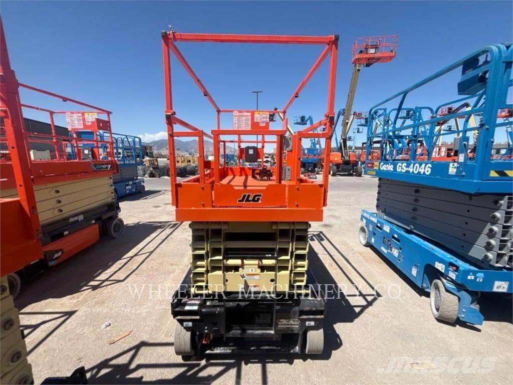 JLG ES3246 Nůžková zvedací plošina