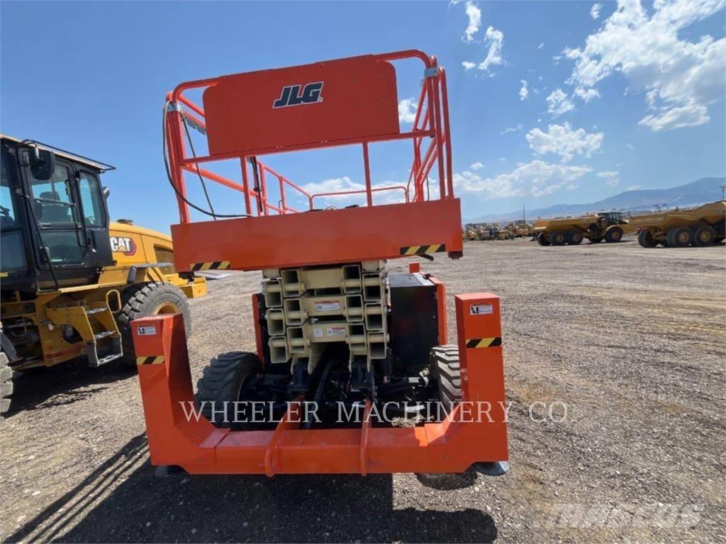 JLG RT4394 Nůžková zvedací plošina