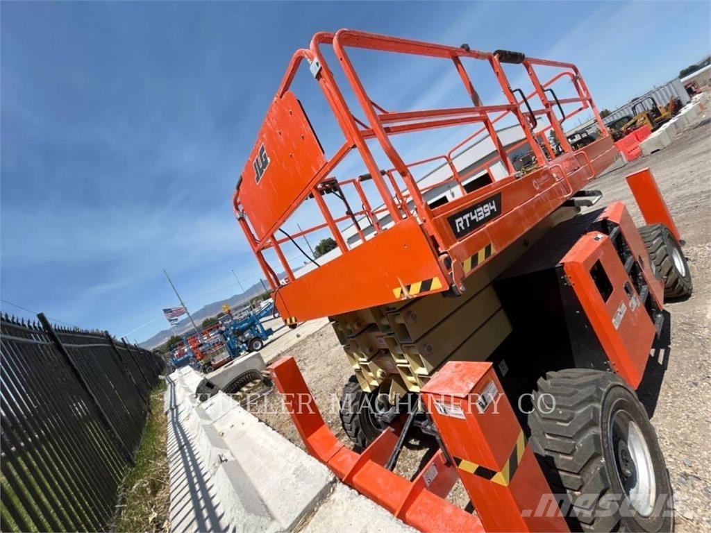 JLG RT4394 Nůžková zvedací plošina