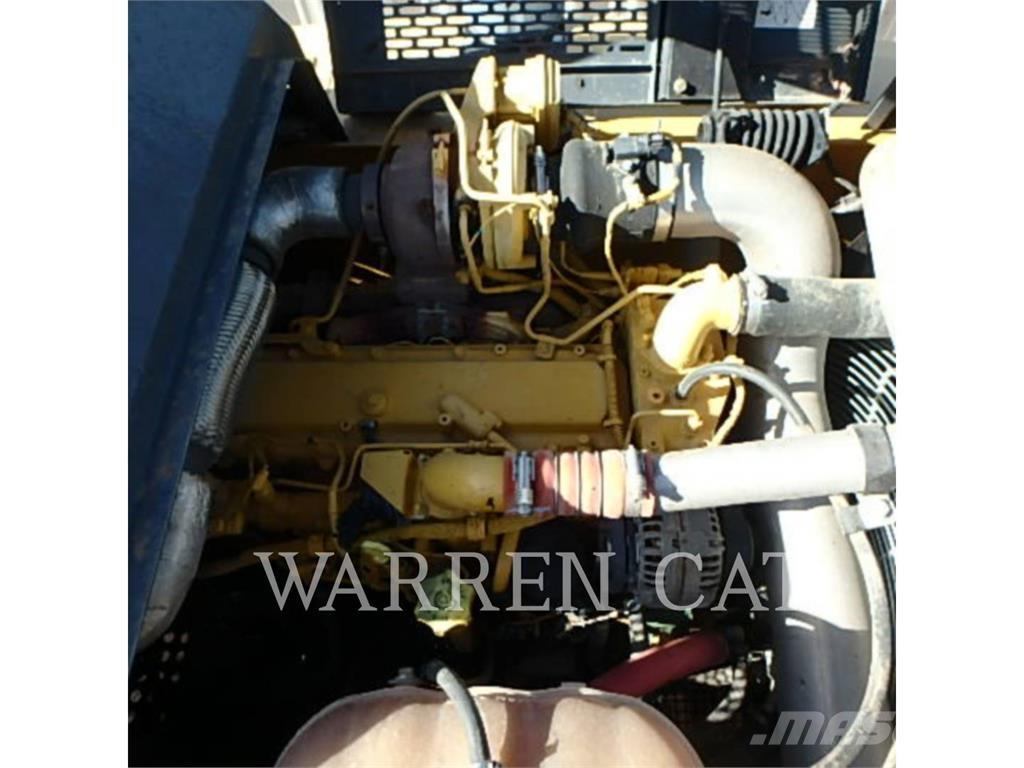 John Deere 210G Pásová rýpadla