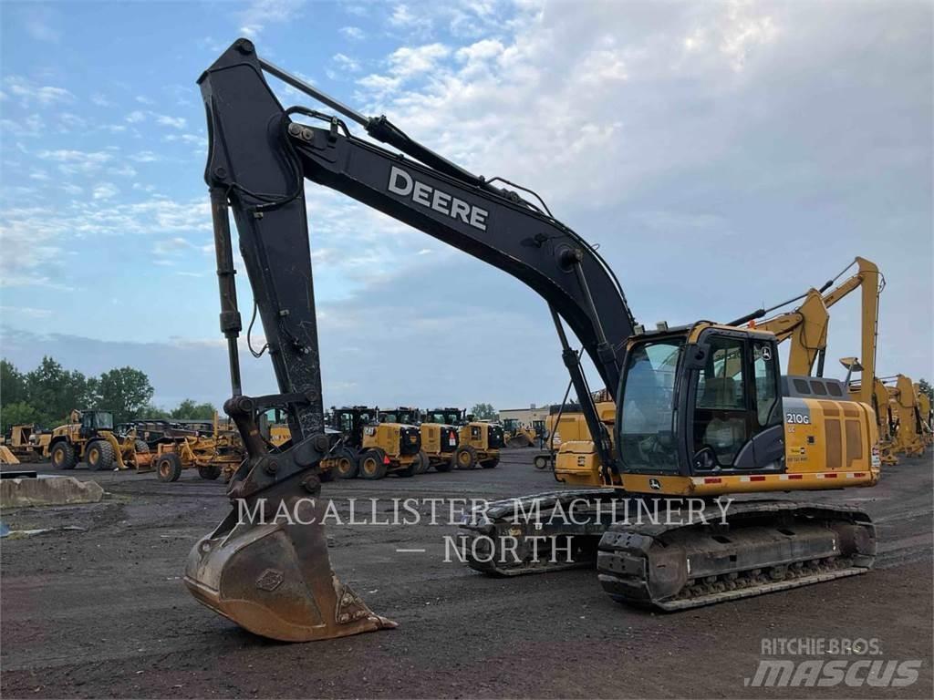 John Deere 210G Pásová rýpadla