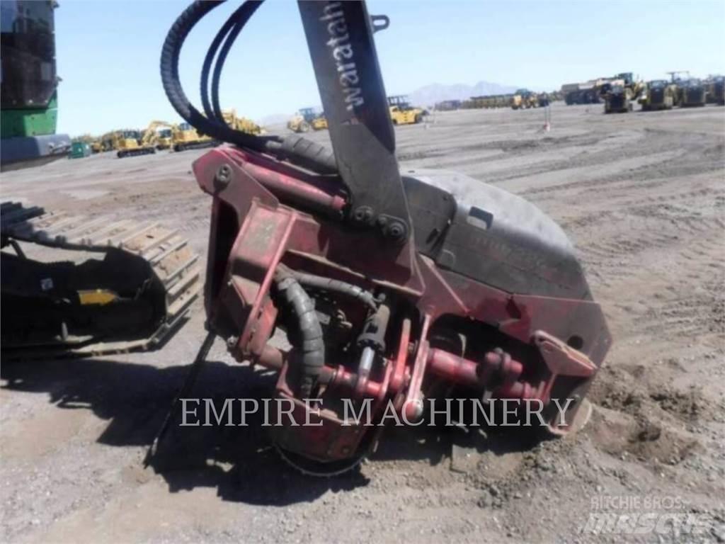 John Deere 2154G Pásová rýpadla
