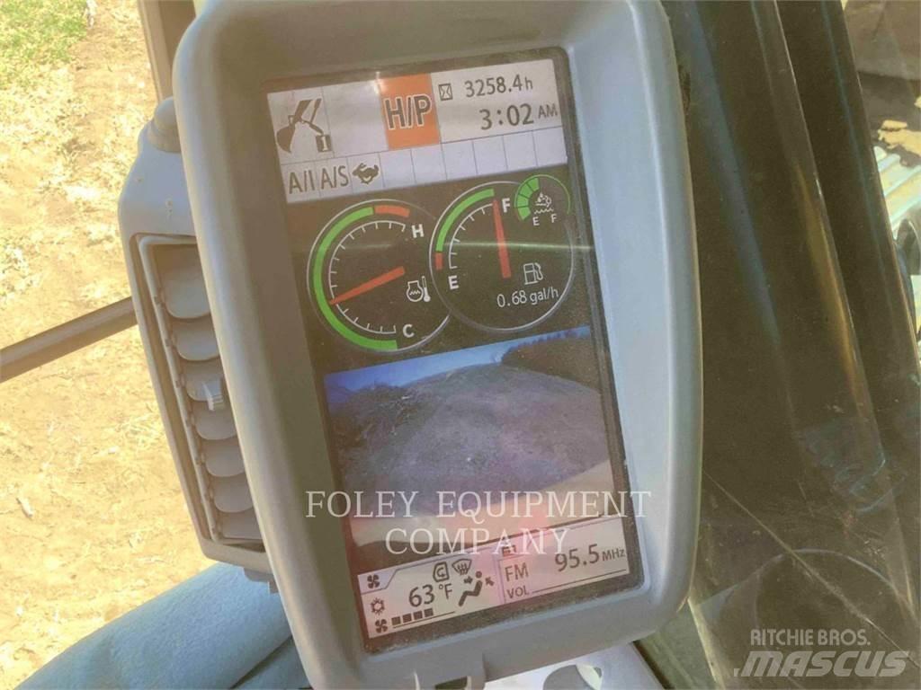 John Deere 250G Pásová rýpadla
