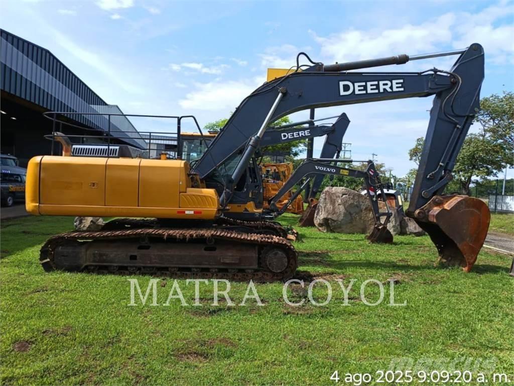 John Deere 250G Pásová rýpadla