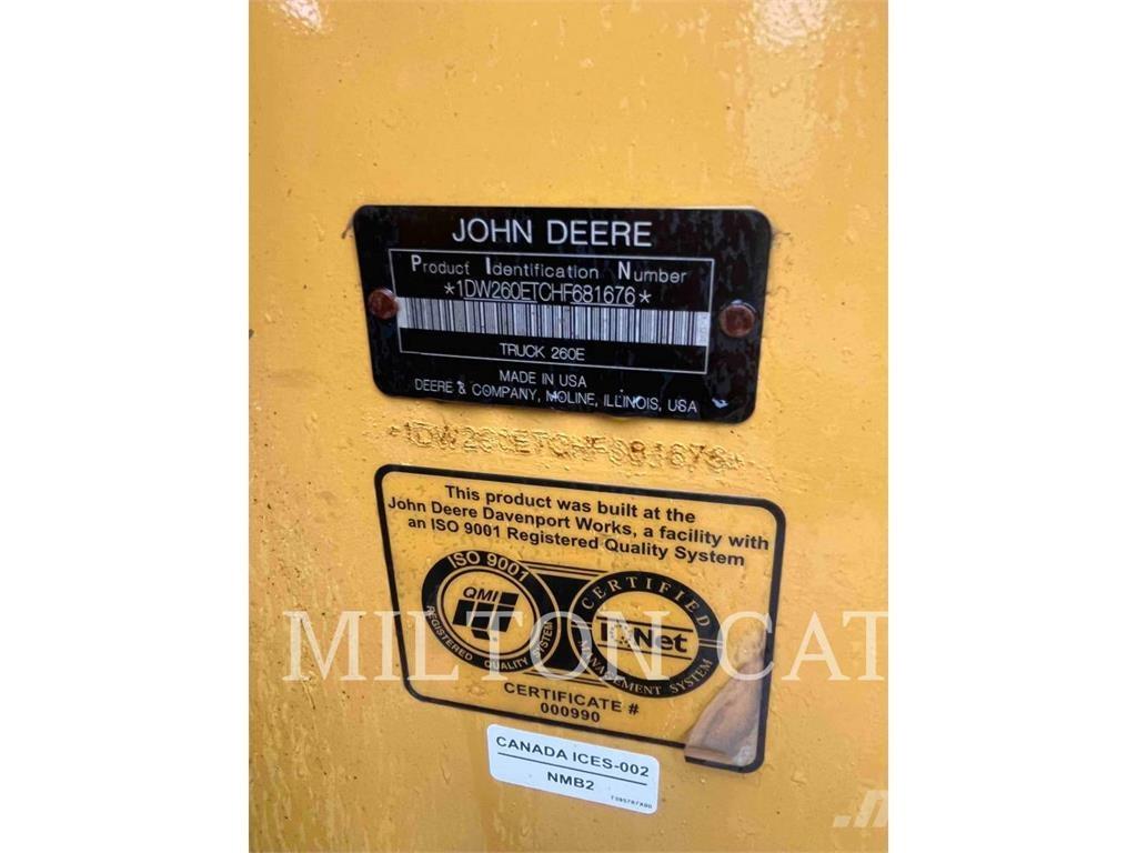 John Deere 260E Kloubové dempry