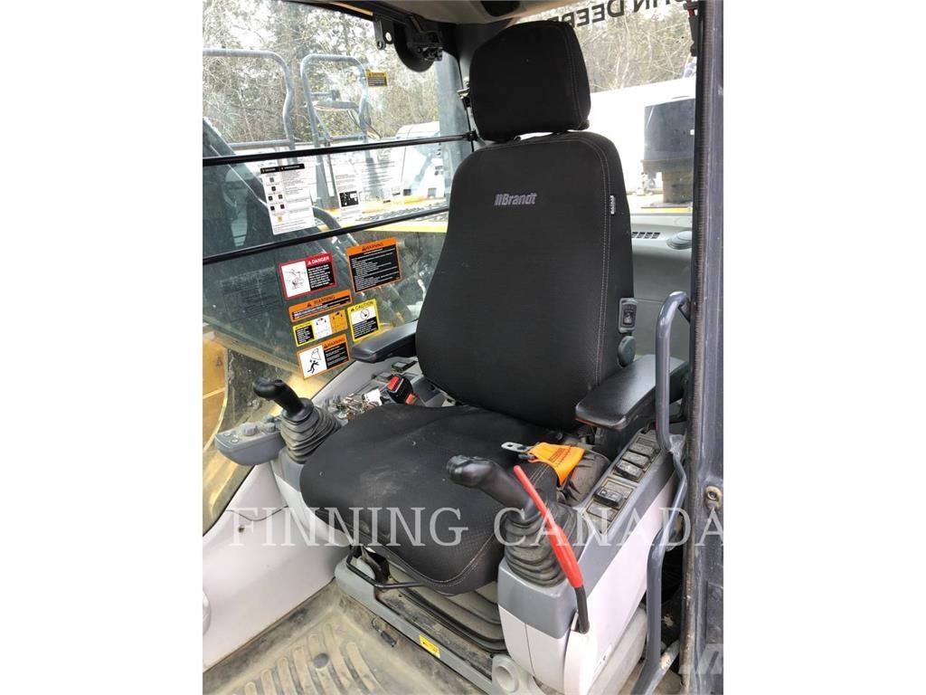 John Deere 300P Pásová rýpadla