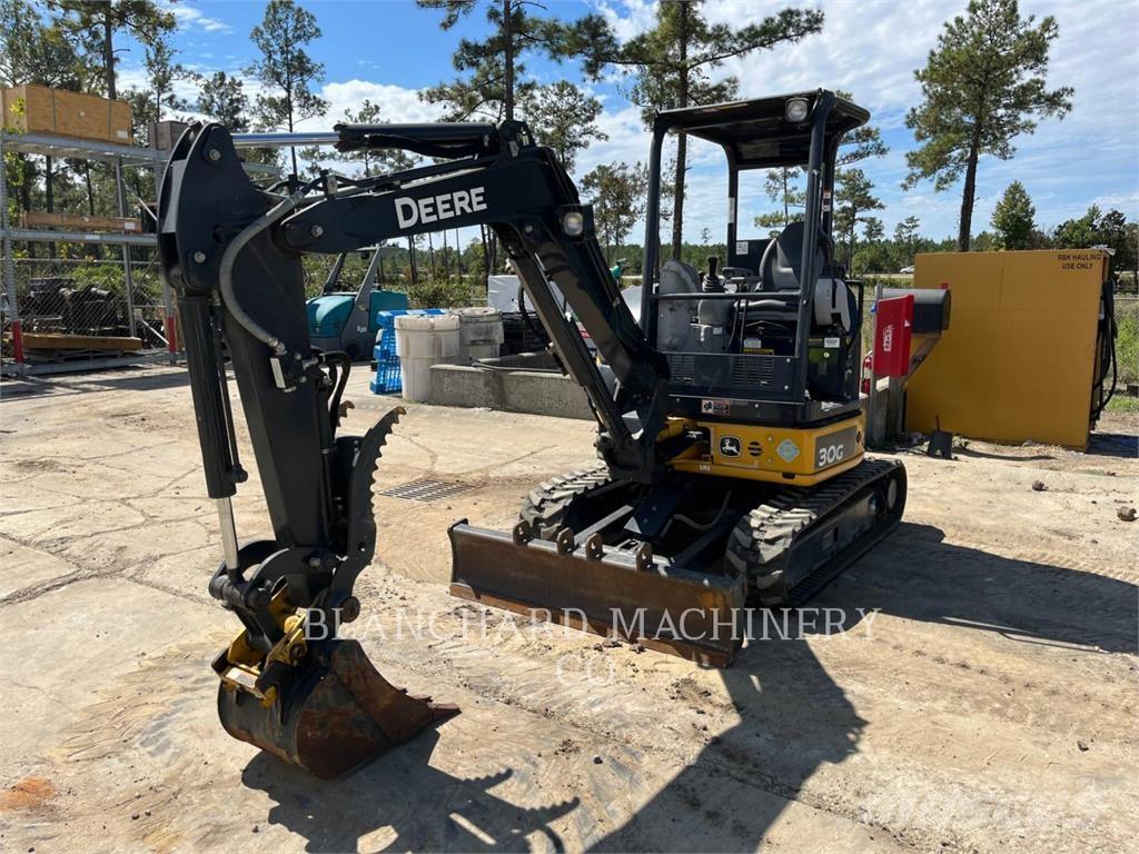 John Deere 30G Pásová rýpadla