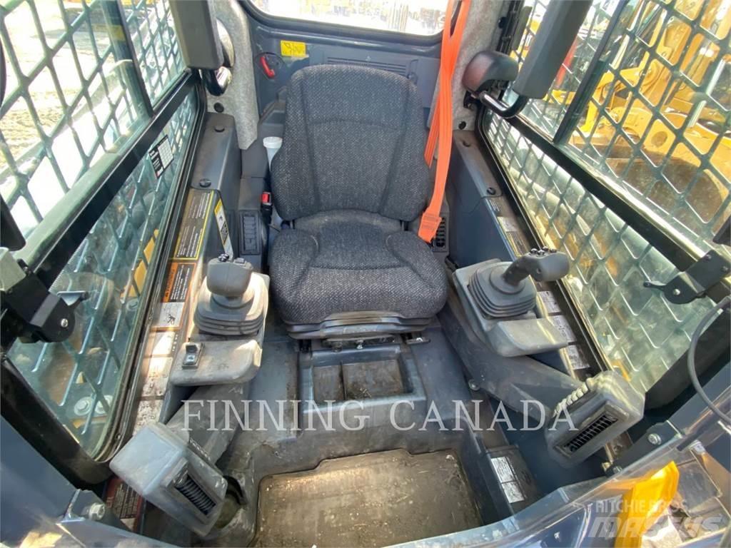 John Deere 325G Pásové nakladače