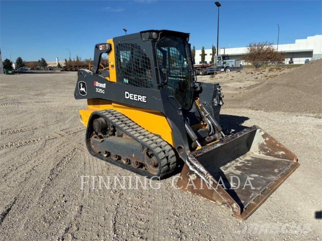 John Deere 325G Pásové nakladače