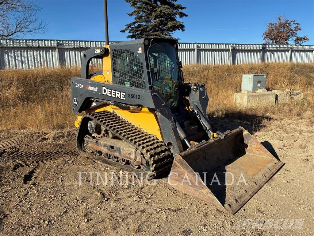 John Deere 333E Pásové nakladače