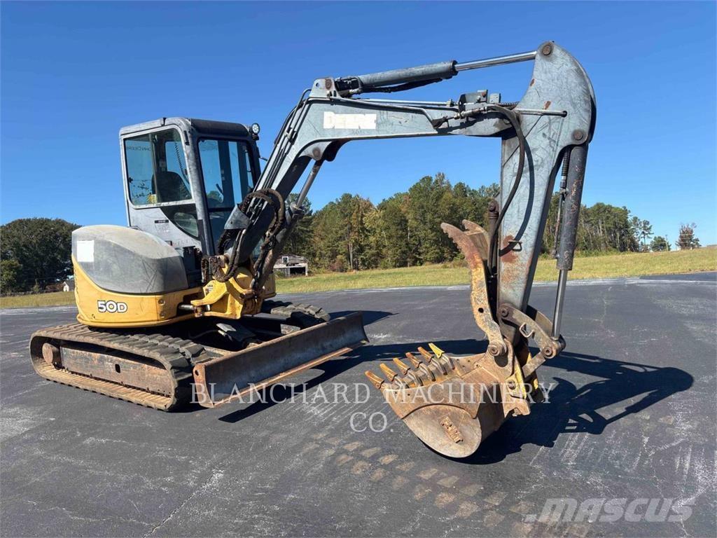 John Deere 50D Pásová rýpadla