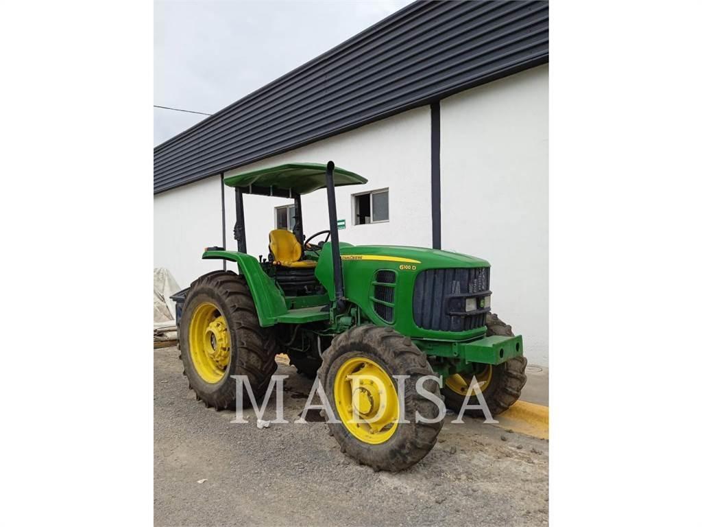 John Deere 6110D Traktory