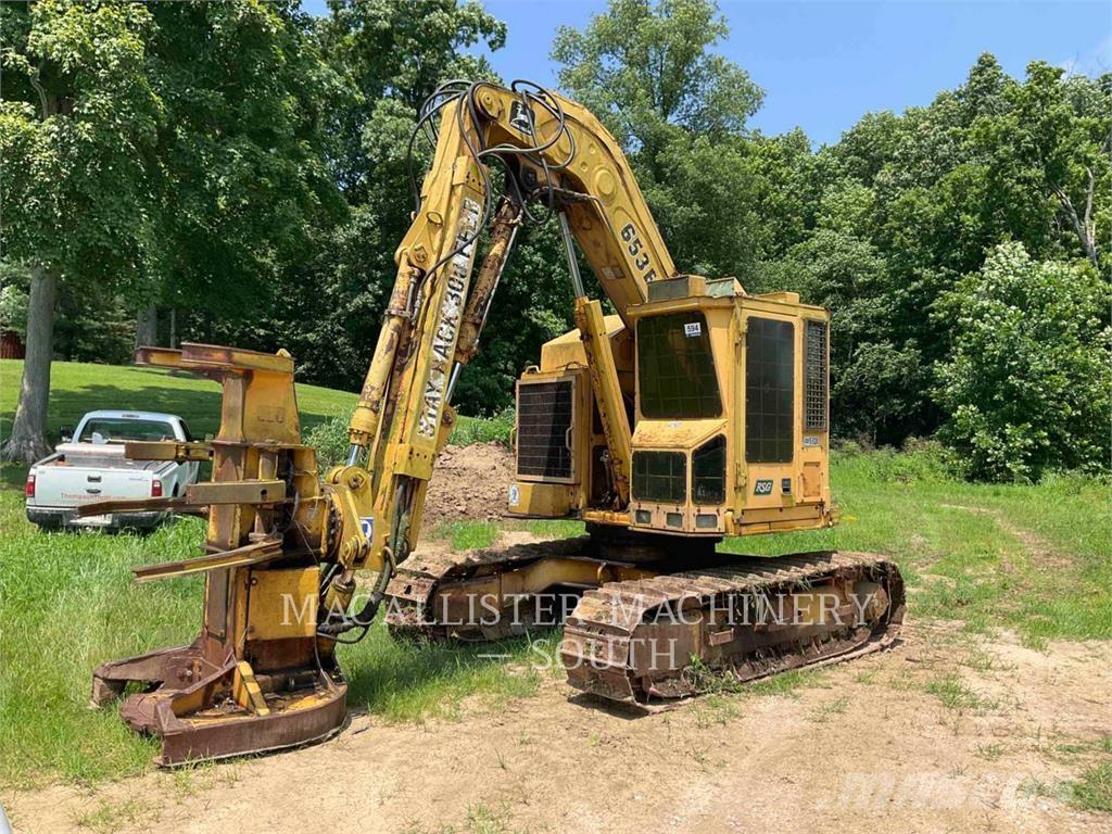 John Deere 653E Kácecí harvestory