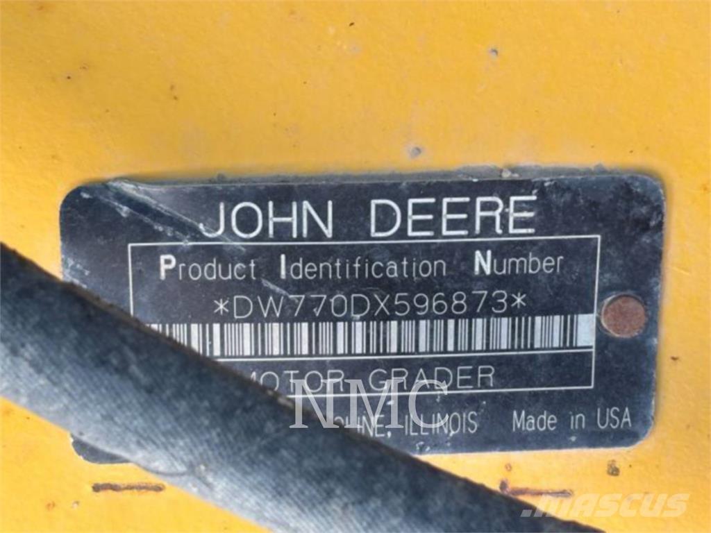 John Deere 770D_JD Grejdry