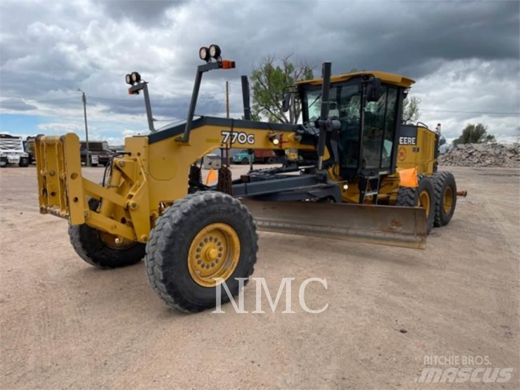 John Deere 770G_JD Grejdry
