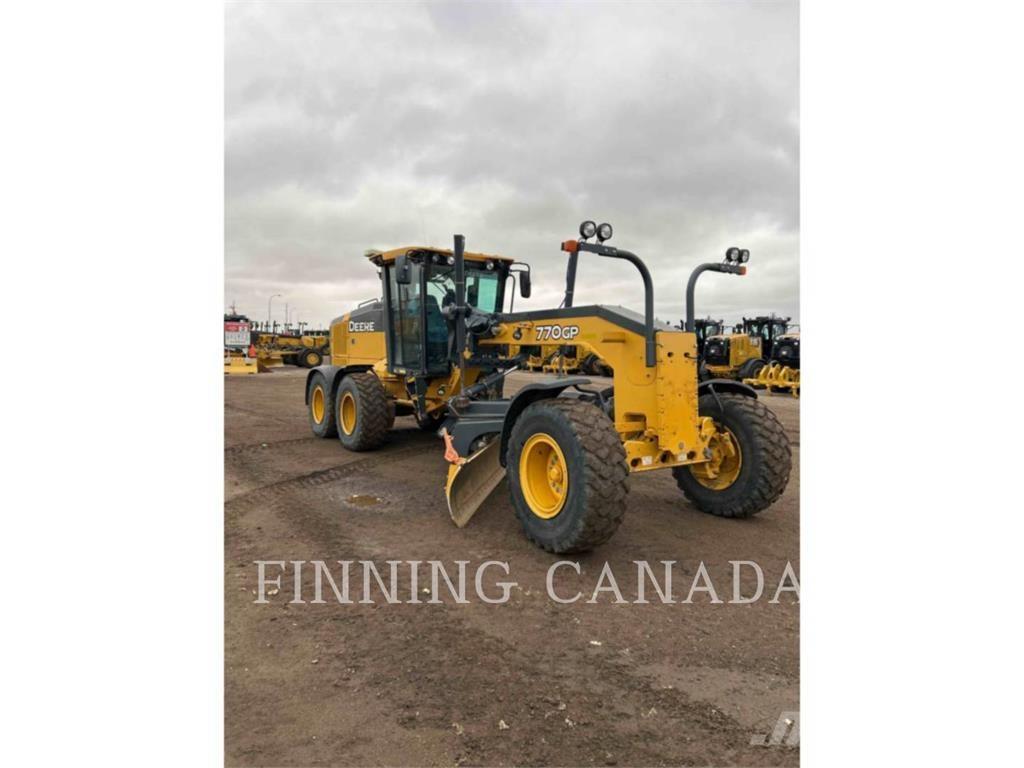 John Deere 770GP Grejdry