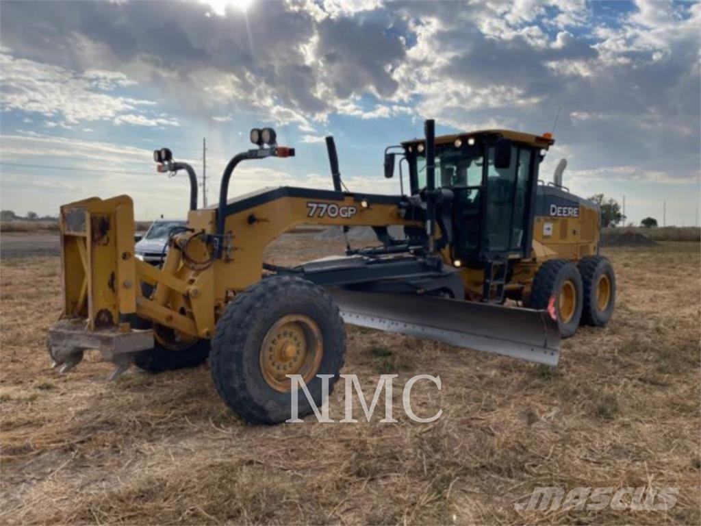 John Deere 770GP_JD Grejdry