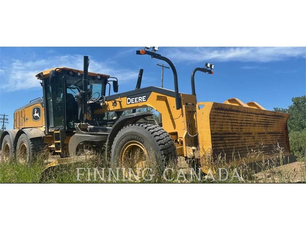 John Deere 772G Grejdry