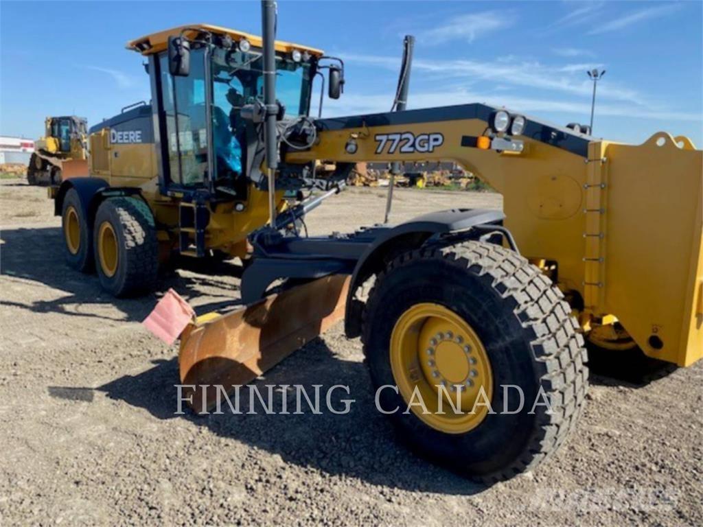 John Deere 772GP Grejdry