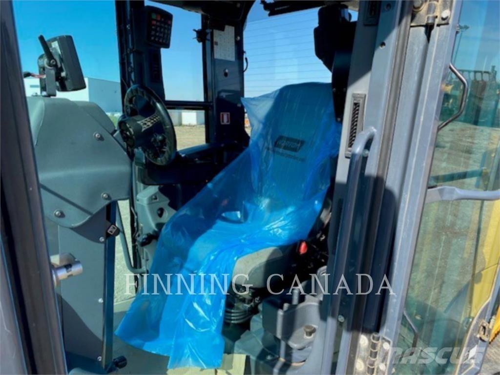 John Deere 772GP Grejdry
