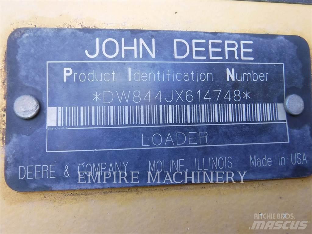 John Deere 844J Kolové nakladače