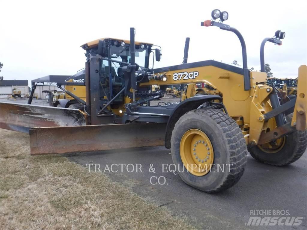 John Deere 872GP Grejdry
