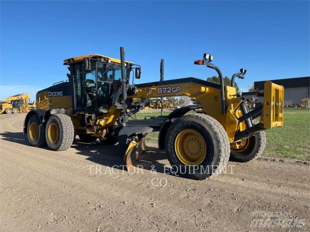 John Deere 872GP Grejdry
