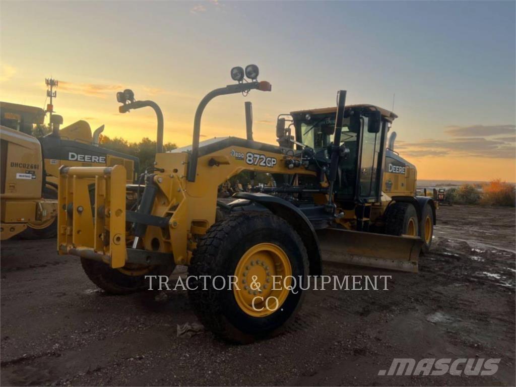 John Deere 872GP Grejdry