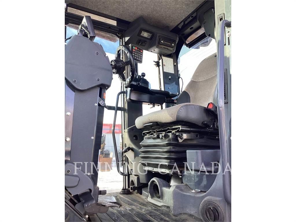 John Deere 872GP Grejdry
