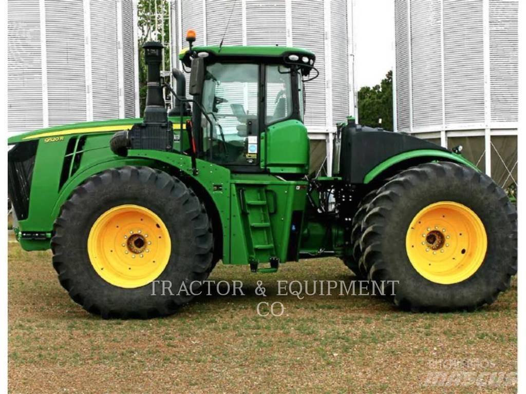 John Deere 9520R Traktory