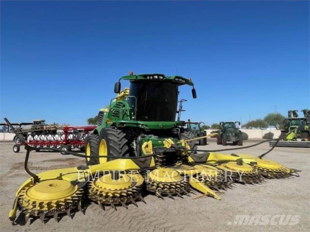 John Deere 9900I SP Stroje na sklizeň pícnin-příslušenství
