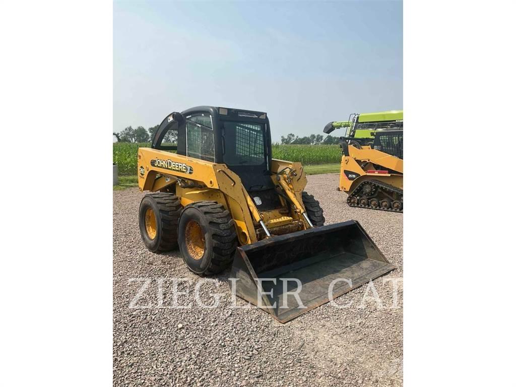 John Deere & CO. 260_AO Smykem řízené nakladače