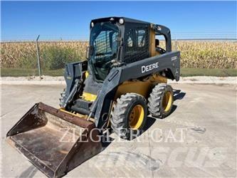 John Deere & CO. 328DS Smykem řízené nakladače