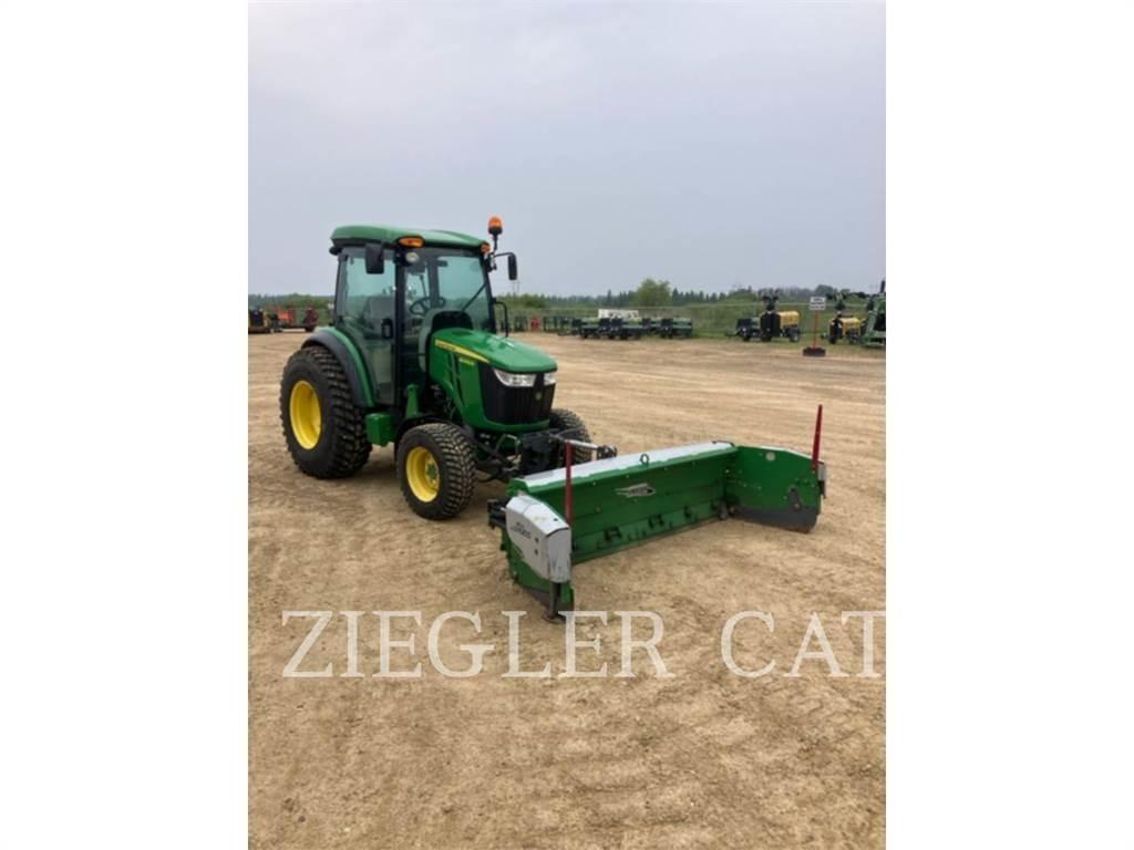 John Deere & CO. 4066R Traktory