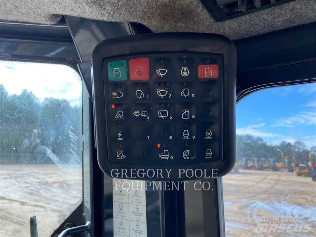 John Deere & CO. 650KLGP Pásové dozery