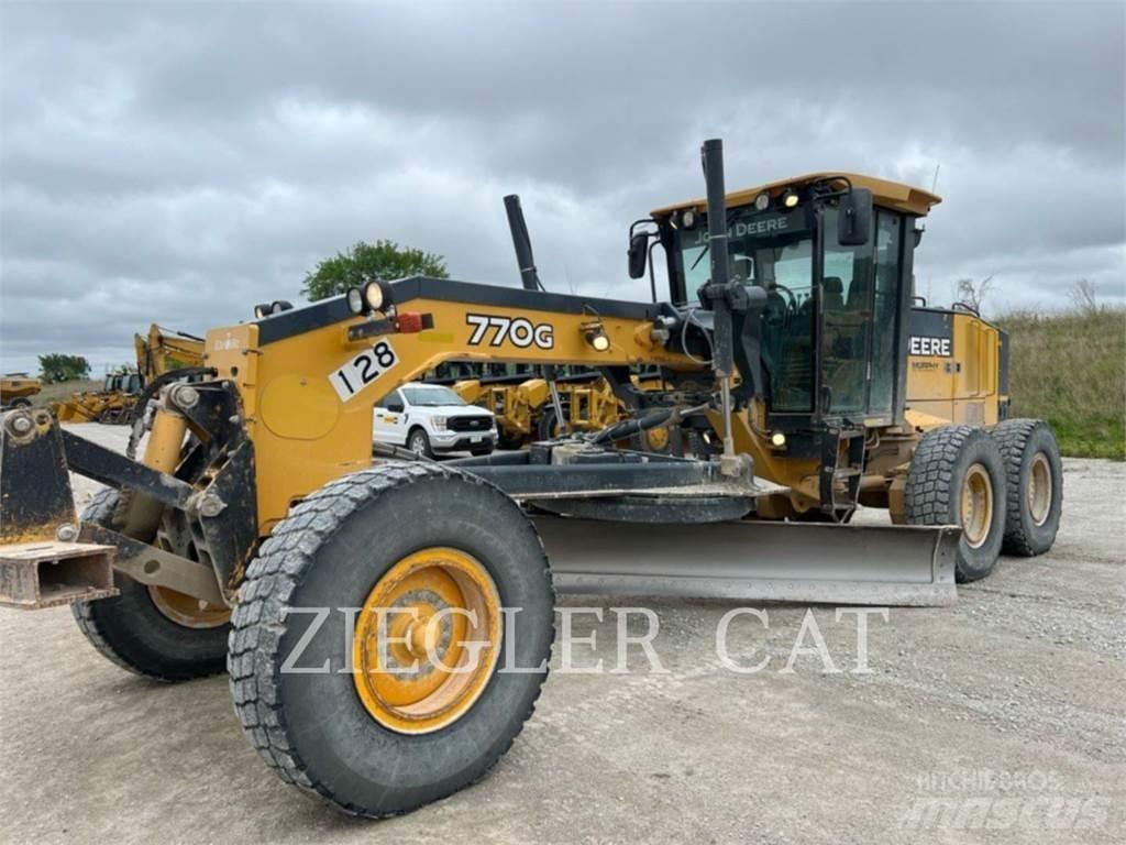 John Deere & CO. 770 G Grejdry